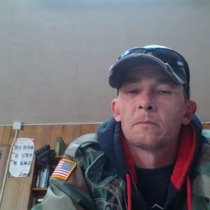 Meet your Posher, Dennis